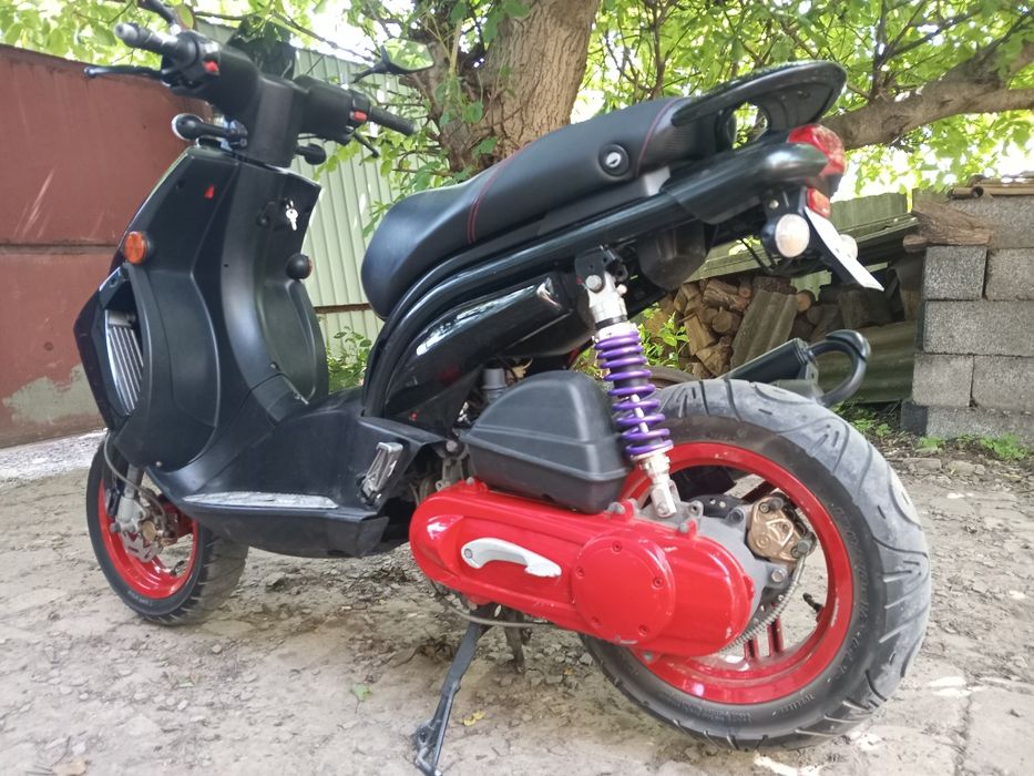 Продам скутер Peugeot Ludix Blaster 50.