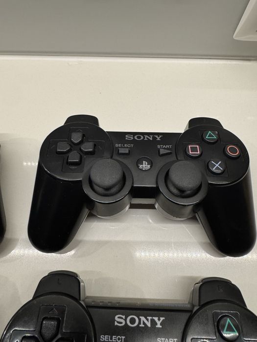 Konteolery PS3 Sony oryginalne 4-sztuki