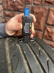 Witam sprzedam opony letnie o rozmiarze 215/55 r17