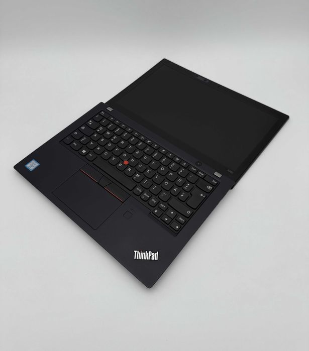Lenovo X280 | i5-7300U | 8GB | M.2 256GB SSD |WIN 11 | 1 ANO GARANTIA