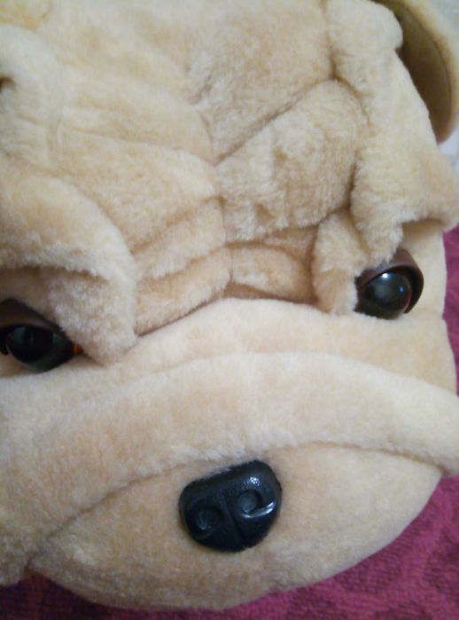 Игрушка-большая собака ,новая.