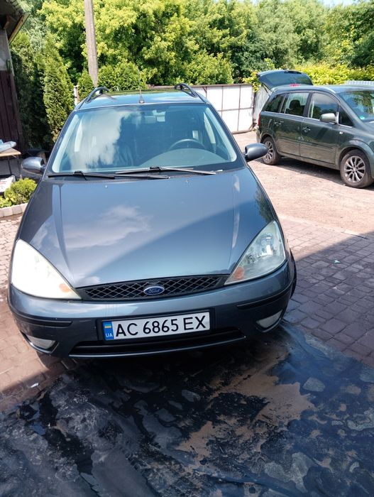 Продам ford focus 2004 бензин16