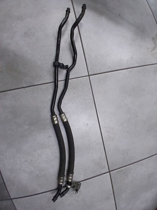 Przewody chłodzenia oleju w skrzyni biegów BMW E60 E61 E63 E64 N57