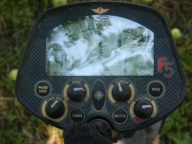wykrywacz metali fisher F5