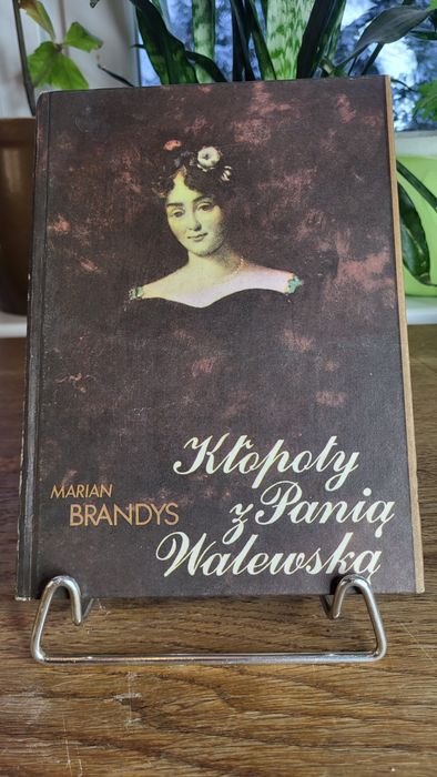 Książka Kłopoty z Panią Walewską 13