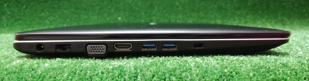 Ігровий Asus i3-5005u/8gb/GT920m/240