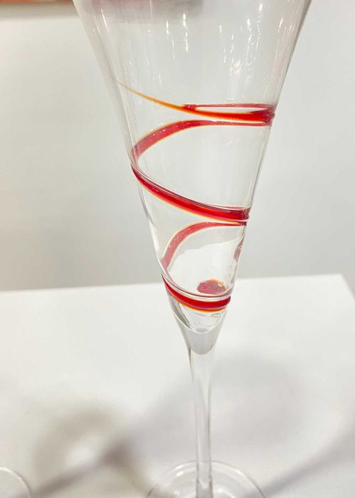 Conjunto de 4 flutes de champanhe, únicas e elegantes