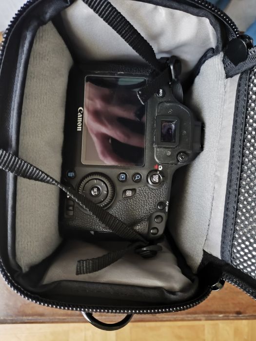 Canon 6D + 28-105 USM + Mala e acessórios