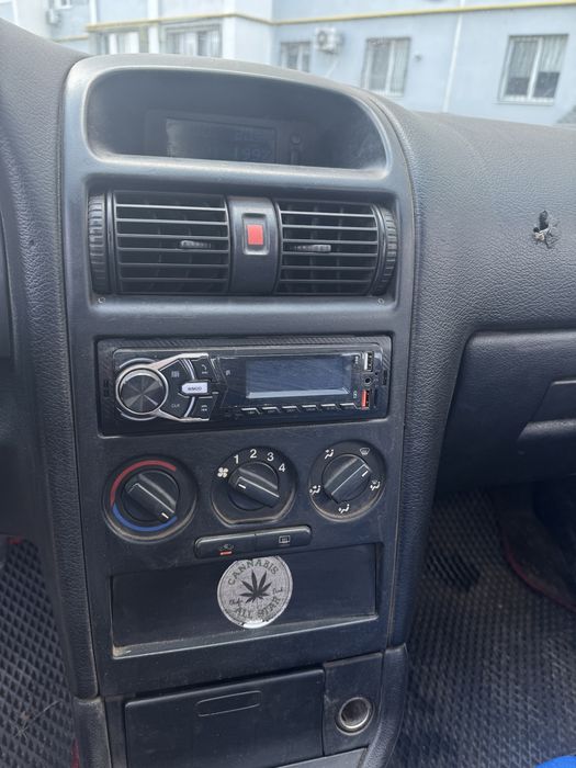 Продам opel astra g 1,6 бензин