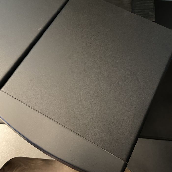 JBL  LSR305 Студійні монітори, колонки
