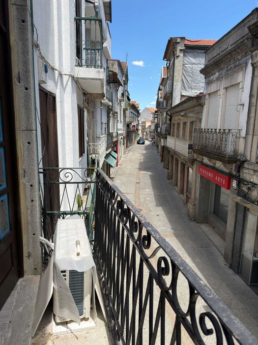 Apartamento t1 na Rua Direita