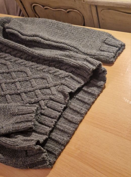 Camisola Bershka Cinza Tamanho S