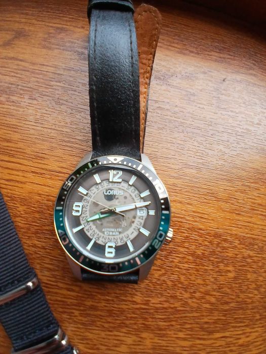 Zegarek Lorus Seiko automat gwar.2lata.stan bdb.