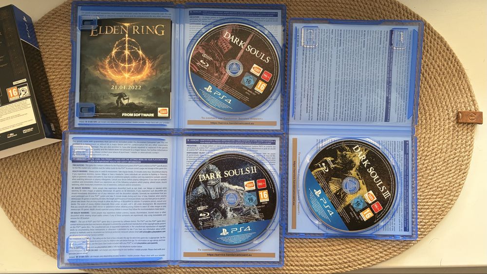 Dark Souls Trilogy PS4/PS5 - Колекційне видання трилогії