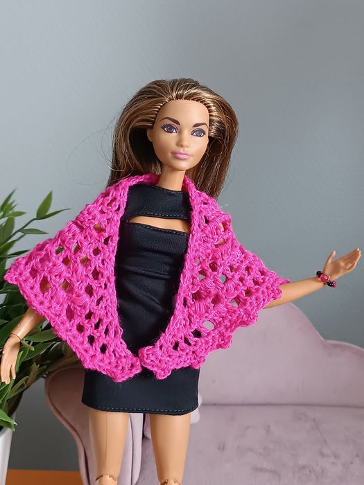 Chusta na szydełku dla lalki Barbie i Blythe