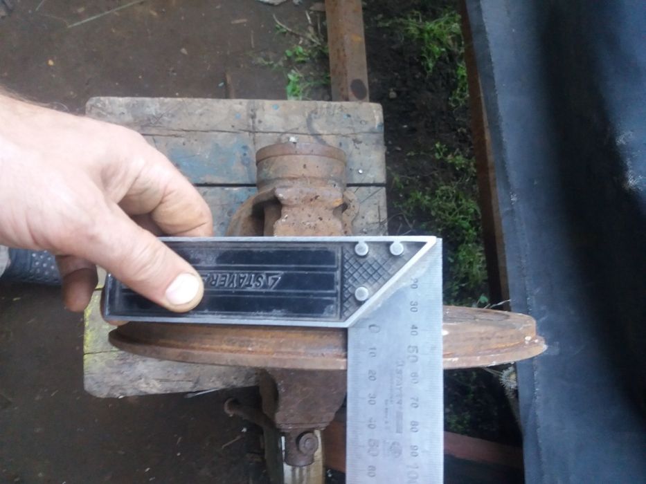 Маховик .Штурвальчик .шківи