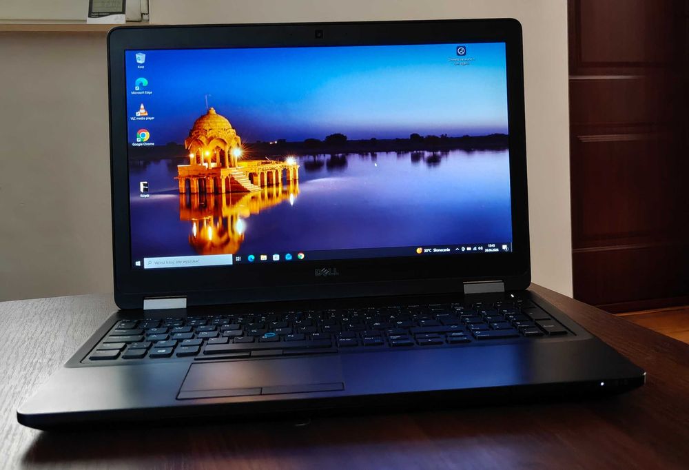 Dell E5570 15,6"FullHD/Intel i5/SSD