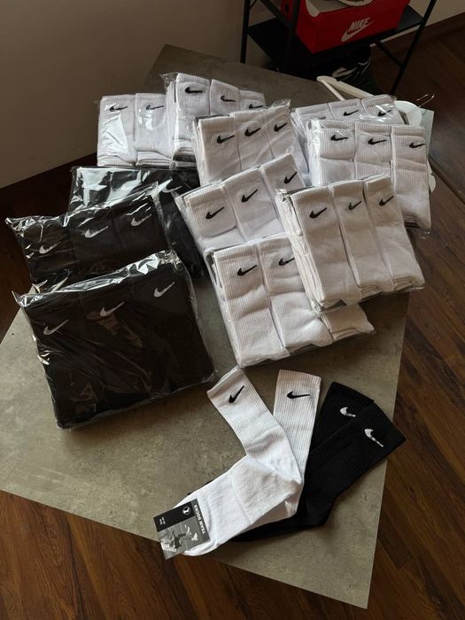 Шкарпетки найк різні