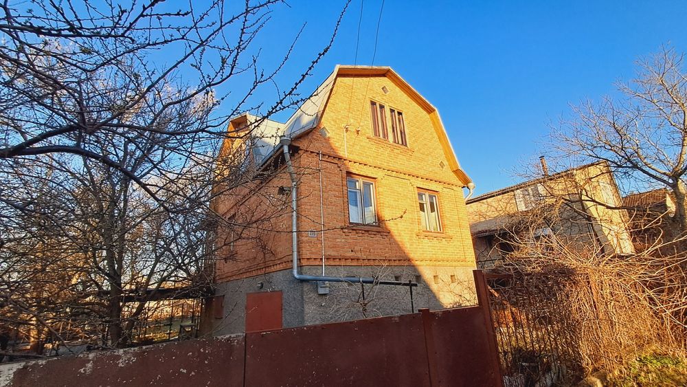 Дача 105м². Ліс .Озеро.