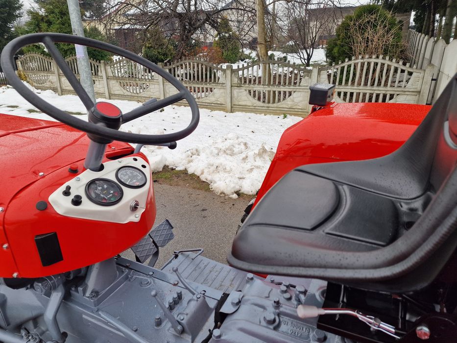 Traktor  Ursus C360 salonowy Stan