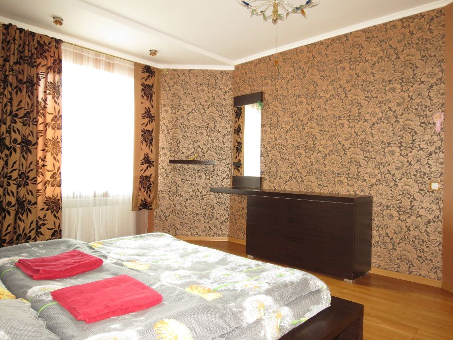 Квартира студия АВТОВОКЗАЛ БАЗИЛИК посуточно почасово кондиционер