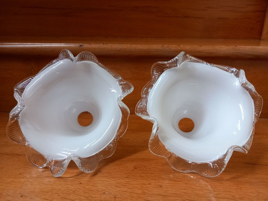 Par de abat-jours vintage em vidro