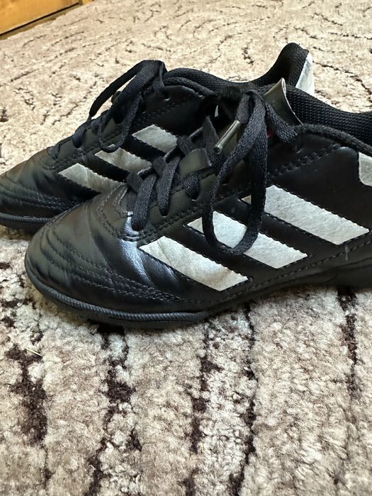 Продам сороканіжки Adidas