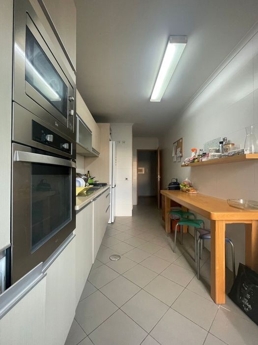 Quartos para Meninas Universitárias Aveiro