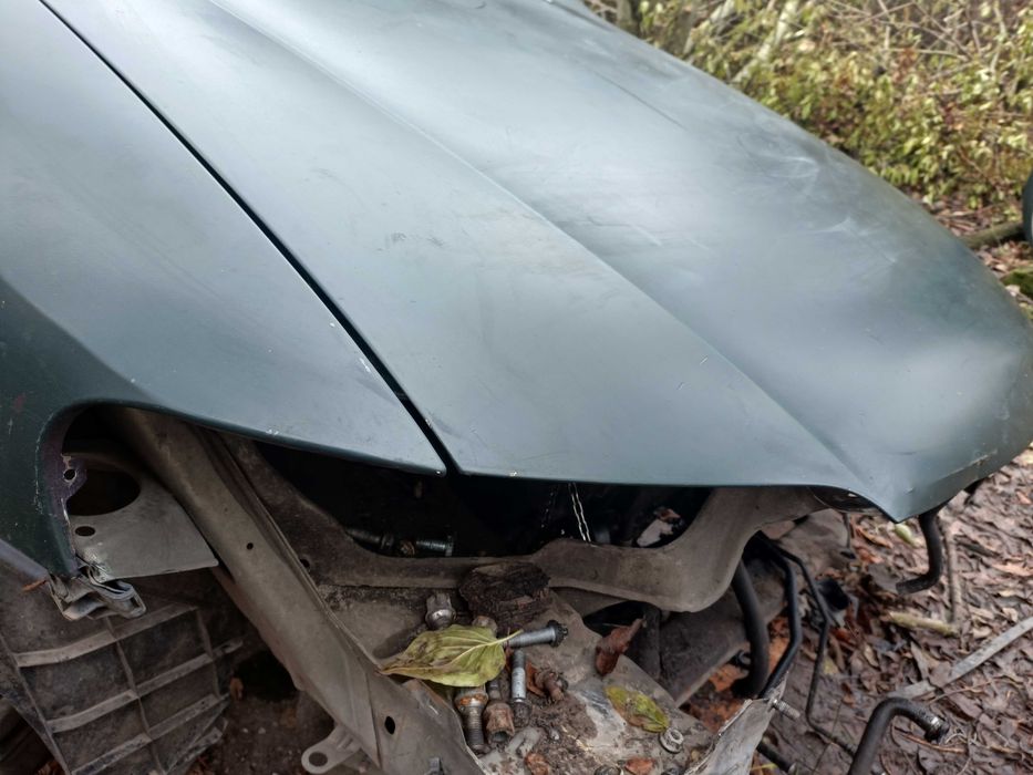 Капот Вектра Б Opel Vectra B передній капот, завіси, решітка