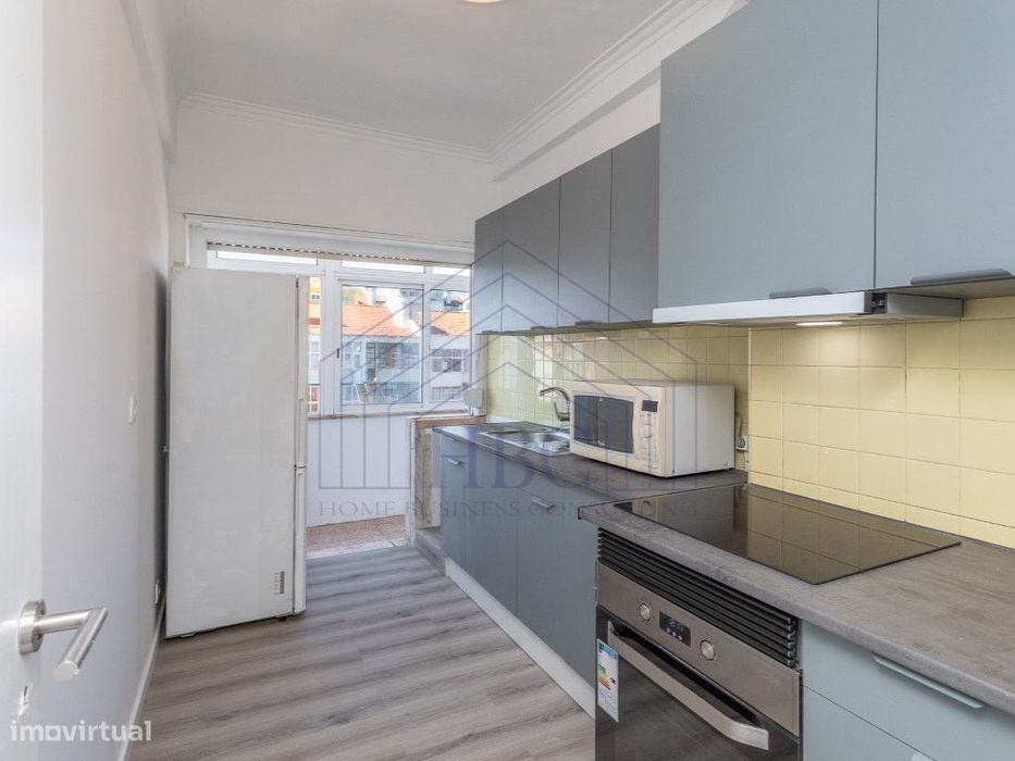Apartamento T3 com Vista Rio - Lisboa