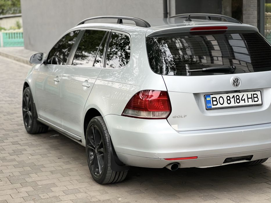 Volkswagen Golf VI 2011 рік 1.6 TDI АВТОМАТ
