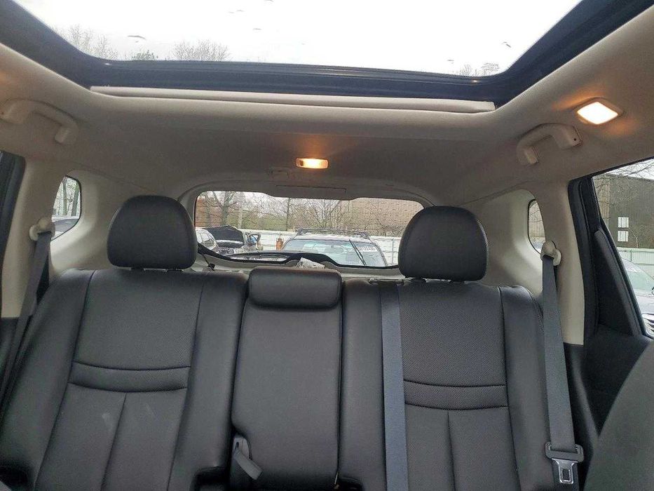 Nissan Rogue SL (2020)