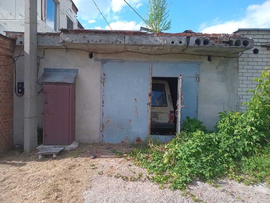 Продам капітальний гараж