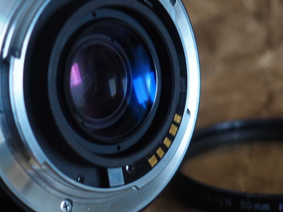 Obiektyw Minolta AF Macro 50mm f2.8.