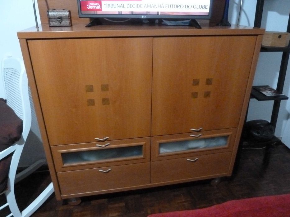 Aparador de Quarto