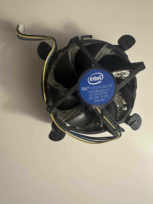 Procesor Intel i3-10100f+ chłodzenie procesora