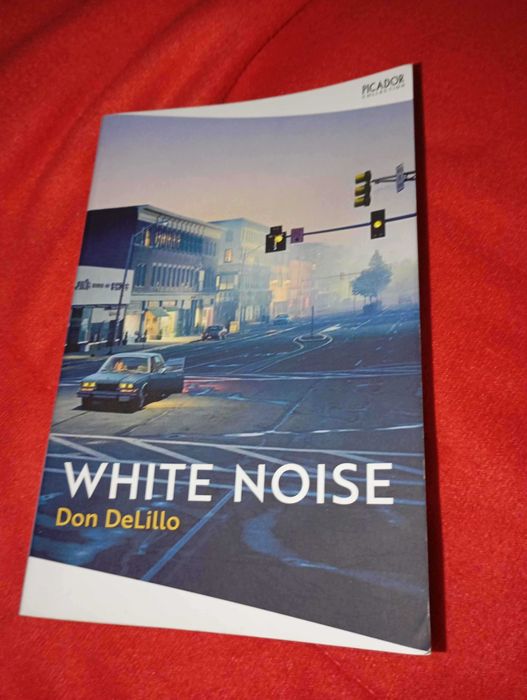 Livros (Nabokov, McCarthy, Camus, DeLillo, Bolano, Joyce, Filosofia)