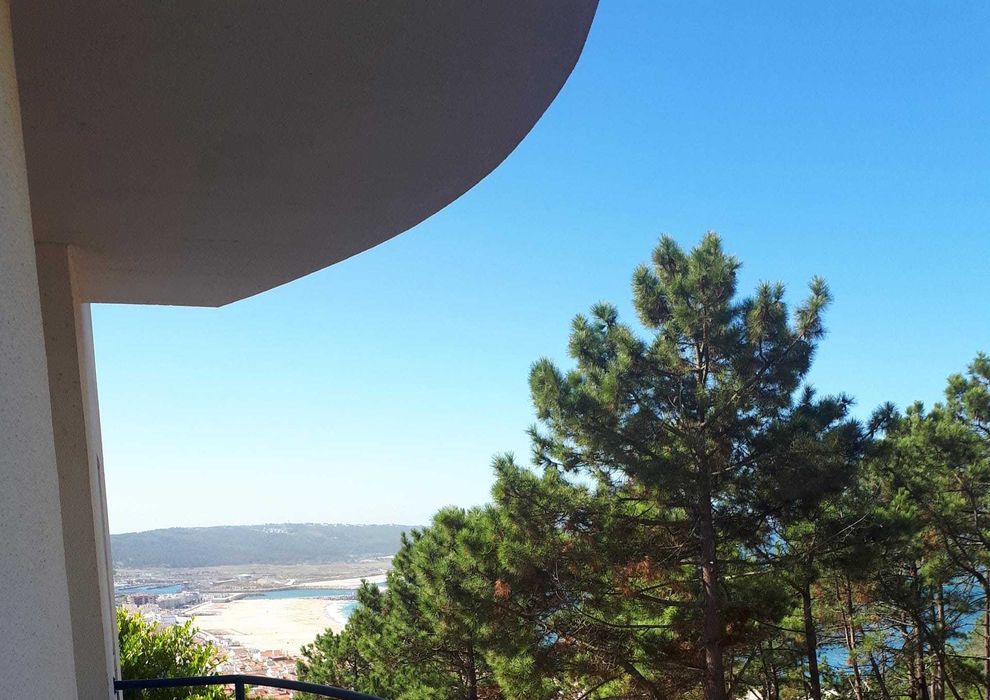 T2 Apartment with Sea View in Nazaré