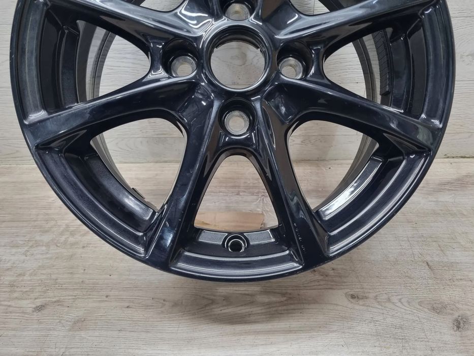 felga ford fiesta 6.0jx15h2 et45 4x108 h1bj1007j1a
