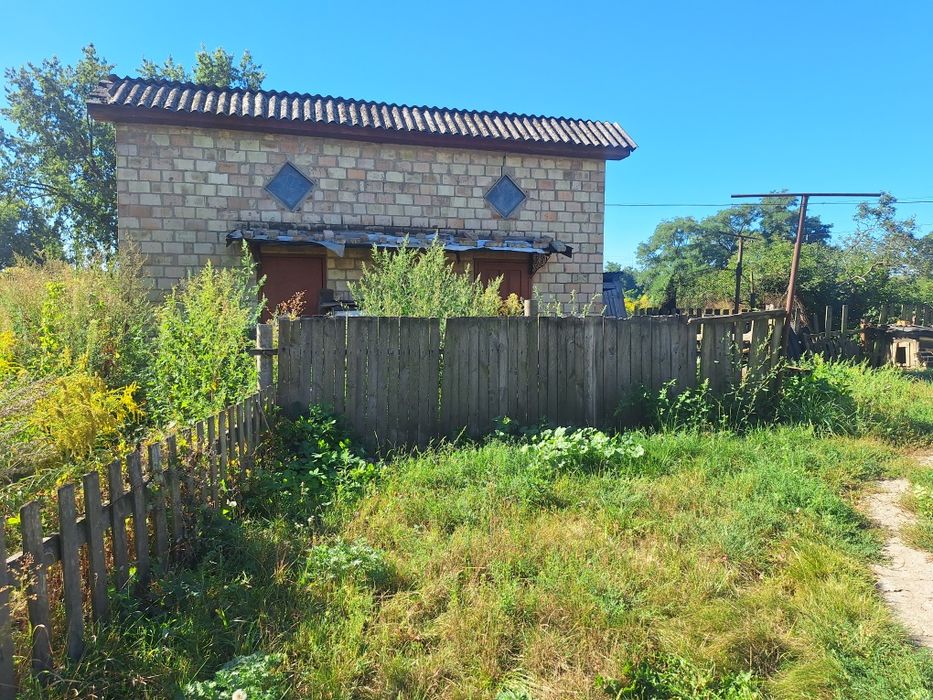 Будинок 90 м+9 с  біля 7 школи міські комунікації м.Бориспіль