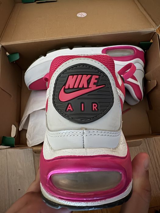 Nike Air Max (Tamanho 36.5)
