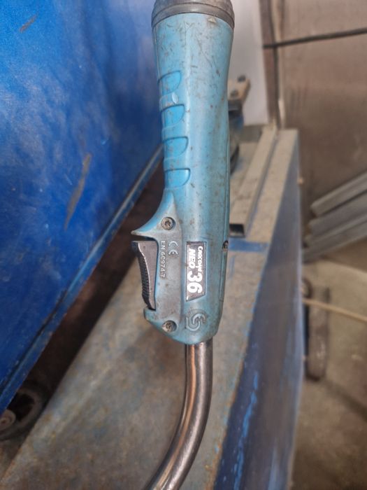 Máquina industrial SAF SAFMIG 400 DBL