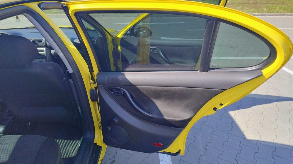 продам авто SEAT LEON 2003