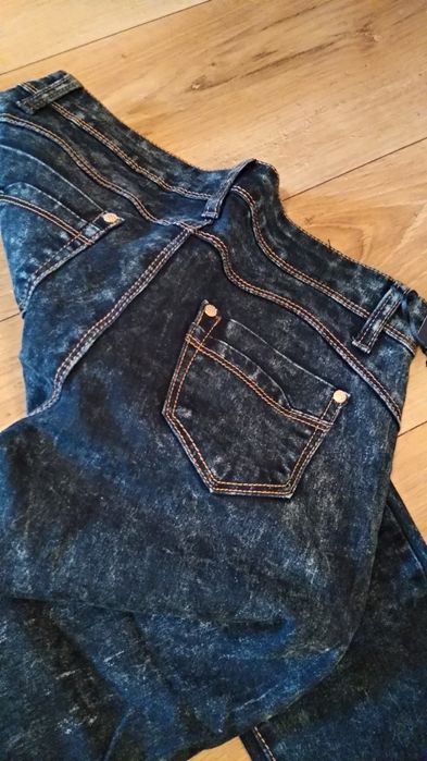 NOWE spodnie damskie jeansy rozmiar M 38