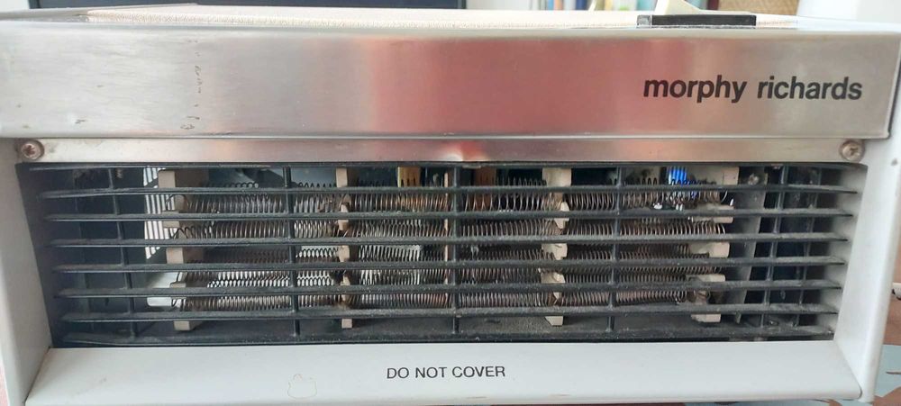 Aquecimento eléctrico pequeno Morphy-Richards