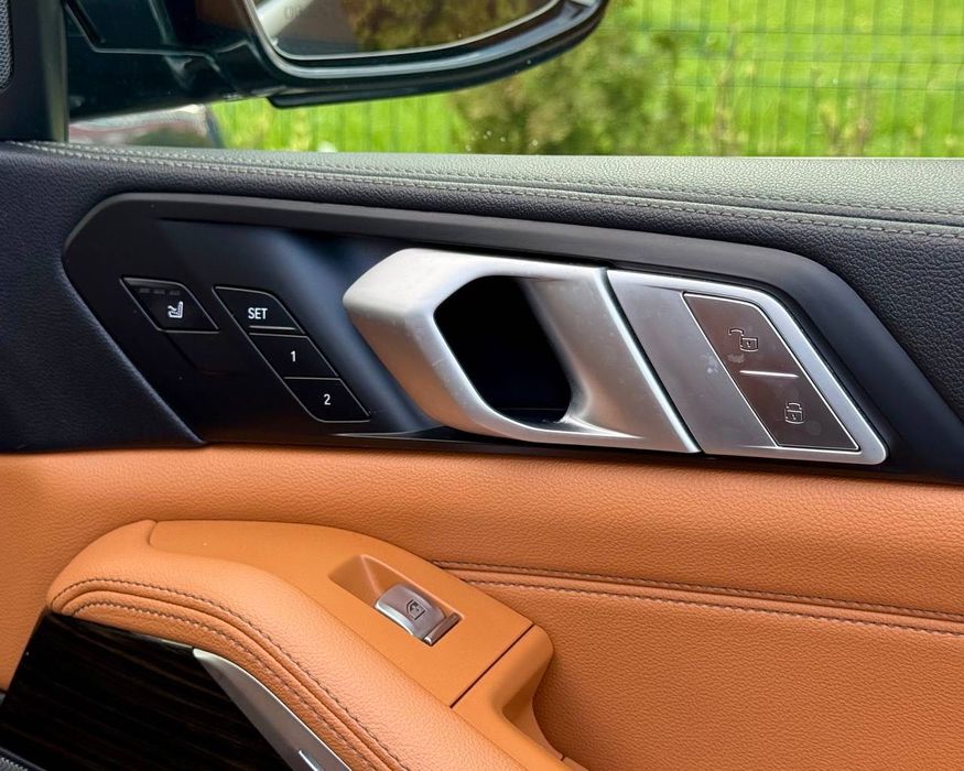 BMW X7 40i x-drive