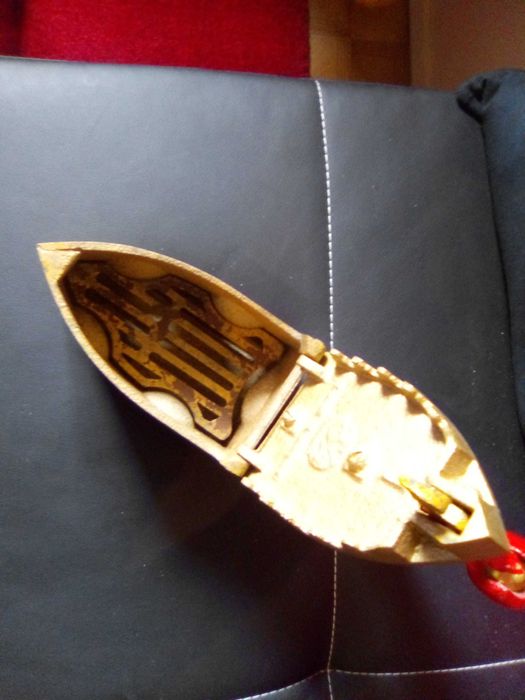 Ferro Engomar Passar Antigo Carvão