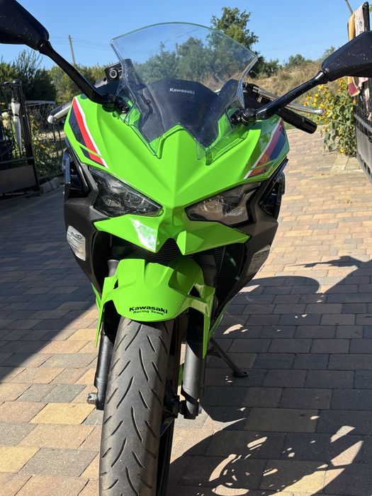 Kawassaki Ninja 500 SE