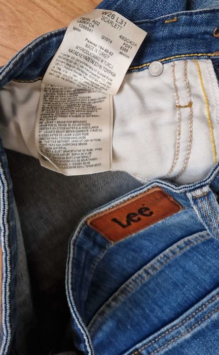 Spodnie damskie skinny jeans Lee Scarlett W26L31