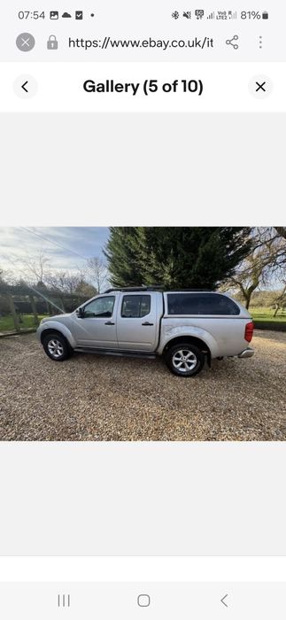 Nissan Navara 2010 rok maska zderzak